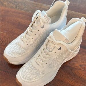 Michael Kors White Sneakers Clean Design